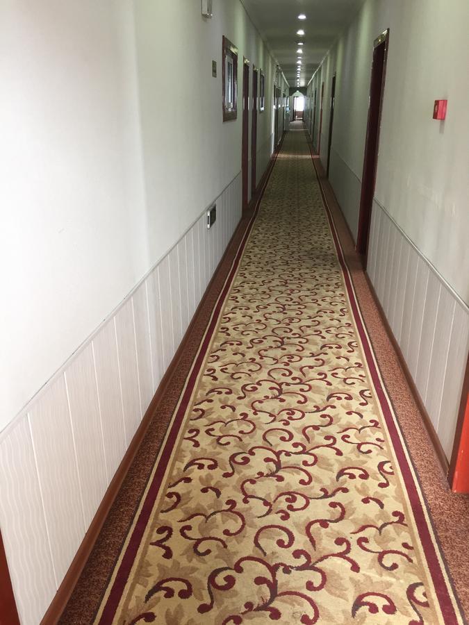Zolotoi Drakon Hotel Almaty Bagian luar foto